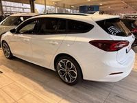 Neu Ford Focus ST-Line X 155 PS (114 kW) 2026 Weiß Kombi