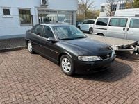 Begagnad Opel Vectra 100 HK (73 kW) 2001 Svart Sedan