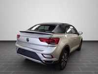 Gebraucht VW T-Roc 150 PS (110 kW) 2025 Ivory silver metallic schwarz (metallic) SUV