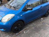 Gebraucht Toyota Yaris 69 PS (50 kW) 2007 Blau Limousine