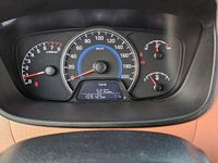 Gebraucht Hyundai i10 Edition 87 PS (63 kW) 2014 Grau Kleinwagen