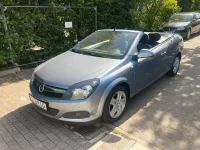 Gebraucht Opel Astra Cabriolet 116 PS (85 kW) 2009 Grau Cabrio