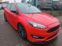 Gebraucht Ford Focus ST-Line 182 PS (133 kW) 2018 Rot Kleinwagen