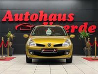 Gebraucht Renault Clio III Privilege 111 PS (81 kW) 2006 Gelb Kleinwagen