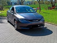 Second-hand Chrysler 200 184 CP (135 kW) 2015 Gri Berlinǎ