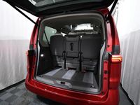 Neu VW Multivan 150 PS (110 kW) 2026 Rot Van