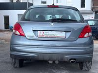 Gebraucht Peugeot 207 Premium 120 PS (88 kW) 2009 Grau Kleinwagen