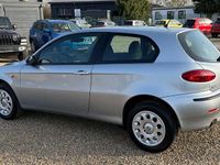 Gebraucht Alfa Romeo 147 105 PS (77 kW) 2001 Silber Kleinwagen