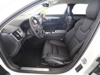 Gebraucht Volvo V90 Plus 253 PS (186 kW) 2025 Crystal white / metallic Kombi