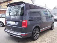 Gebraucht VW Multivan 150 PS (110 kW) 2016 Lazur blau perl.met. Van / Kleinbus
