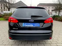 Gebraucht Ford Focus 120 PS (88 kW) 2018 Schwarz Limousine