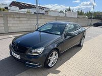 Gebraucht Mercedes C180 156 PS (114 kW) 2012 Schwarz Coupé
