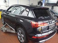 Gebraucht Audi Q5 S-Line 367 PS (269 kW) 2022 Mythosschwarz metallic SUV