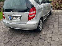 Gebraucht Mercedes A200 Elegance 140 PS (102 kW) 2005 Silber Van / Kleinbus