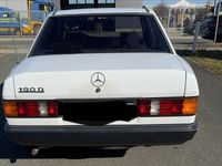 Gebraucht Mercedes 190 72 PS (52 kW) 1986 Weiß Limousine