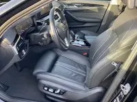 Gebraucht BMW 530 Luxury Line 245 PS (180 kW) 2023 Black sapphire metallic (metallic) Kombi