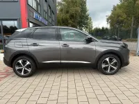 Gebraucht Peugeot 3008 Allure 131 PS (96 kW) 2023 Grau SUV