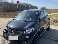 Gebraucht Smart ForFour 71 PS (52 kW) 2018 Schwarz Kleinwagen