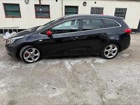 Second-hand Kia Ceed 128 CP (94 kW) 2015 Negru Hatchback
