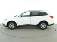 Używany Mitsubishi Outlander Active 150 KM (110 kW) 2019 Biały SUV