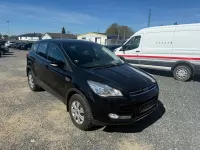 Usado Ford Kuga Titanium 150 HP (110 kW) 2015 Preto SUV