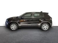 Neu Jeep Avenger Altitude 110 PS (80 kW) 2025 Schwarz SUV