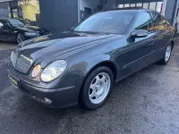 Gebraucht Mercedes E220 150 PS (110 kW) 2004 Grau Limousine