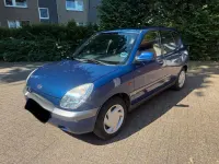 Gebraucht Daihatsu Sirion 55 PS (40 kW) 2000 Blau Kleinwagen