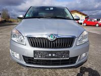 Gebraucht Skoda Fabia Ambition 86 PS (63 kW) 2012 Silber Limousine