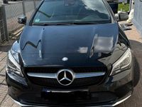 Gebraucht Mercedes CLA200 156 PS (114 kW) 2017 Schwarz Coupé