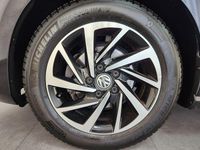 Gebraucht VW Golf VII S 110 PS (80 kW) 2015 Schwarz Limousine