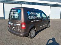 Gebraucht VW Caddy Trendline 105 PS (77 kW) 2011 Braun Van / Kleinbus