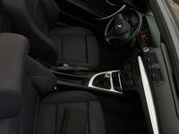 Gebraucht BMW 118 Cabriolet 143 PS (105 kW) 2008 Schwarz Cabrio