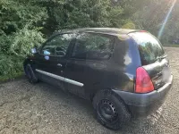 Gebraucht Renault Clio 75 PS (55 kW) 1999 Schwarz Kleinwagen