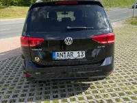 Gebraucht VW Touran Highline 150 PS (110 kW) 2017 Schwarz Van / Kleinbus