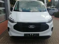 Gebraucht Ford Transit Custom Trend 136 PS (100 kW) 2024 Frostweiß Van / Kleinbus