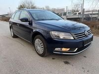 Gebraucht VW Passat Comfortline 122 PS (89 kW) 2012 Blau Limousine