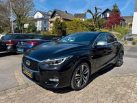 Gebraucht Infiniti Q30 211 PS (155 kW) 2017 Schwarz Limousine