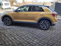 Gebraucht VW T-Roc 116 PS (85 kW) 2019 Gold SUV