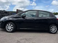 Gebraucht Peugeot 208 Active 82 PS (60 kW) 2019 Kleinwagen