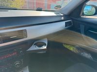 Gebraucht BMW 318 143 PS (105 kW) 2008 Blau Limousine