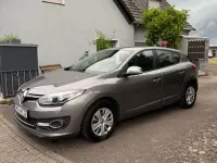 Gebraucht Renault Mégane Dynamique 116 PS (85 kW) 2014 Grau Limousine