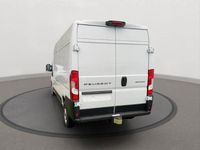 Gebraucht Peugeot Boxer 103 PS (75 kW) 2024 Weiss Van