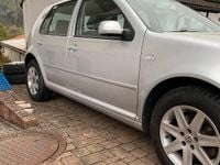 Second-hand VW Golf 101 CP (74 kW) 2003 Gri Coupe