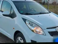 Gebraucht Chevrolet Spark 68 PS (50 kW) 2010 Weiß Kleinwagen