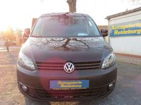 Gebraucht VW Caddy Trendline 102 PS (75 kW) 2011 Violet Van / Kleinbus