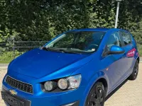 Gebraucht Chevrolet Aveo 85 PS (62 kW) 2012 Blau Kleinwagen
