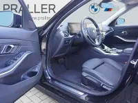 Gebraucht BMW 318 Efficient Dynamics 156 PS (114 kW) 2023 Saphirschwarz Kombi