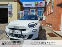 Neu Fiat 600 136 PS (100 kW) 2025 Gelato weiß SUV