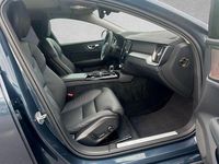 Gebraucht Volvo V60 Plus 349 PS (256 kW) 2025 Denim blue Kombi